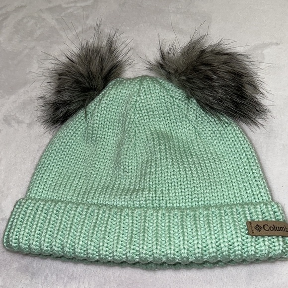 Columbia Mint Green Child’s Knit Acrylic Winter Hat w/Faux Fur OS New - Picture 7 of 7